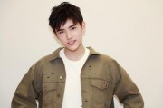 王大锤爆料顶流男星视频,王大锤揭秘娱乐圈惊人内幕